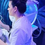 Chouchouter les mains avec le soin hydrafacial